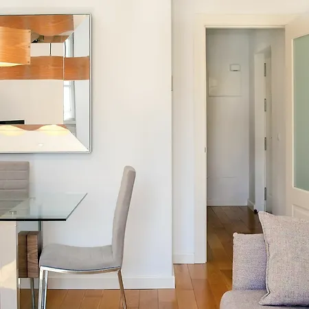 Picasso Center 3a Apartment *